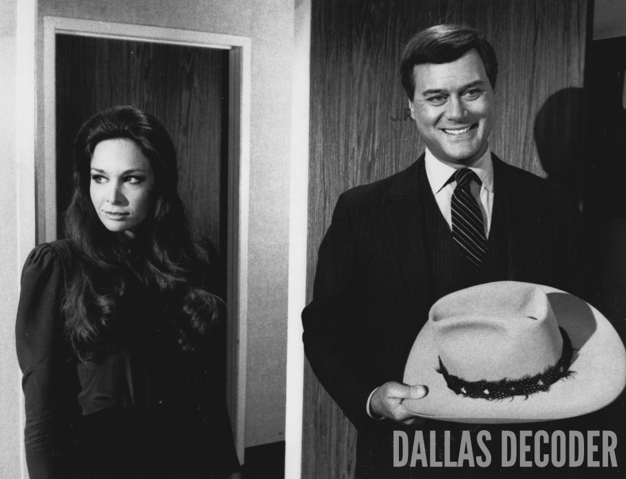 Art of Dallas - Ewing-gate